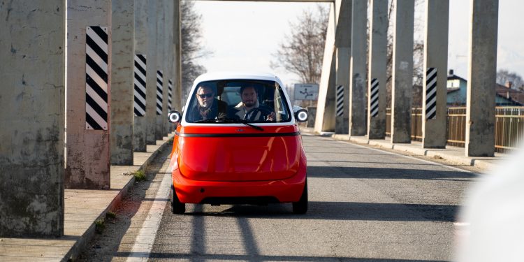 Microlino: O "Isetta do futuro" tem 200km de autonomia e custará cerca de 12.000€ 26 Microlino: O "Isetta do futuro" tem 200km de autonomia e custará cerca de 12.000€ 26