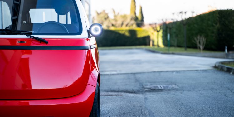 Microlino: O "Isetta do futuro" tem 200km de autonomia e custará cerca de 12.000€ 20 Microlino: O "Isetta do futuro" tem 200km de autonomia e custará cerca de 12.000€ 20