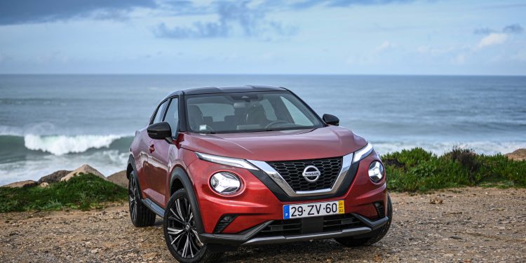 Nissan JUKE 1.0 DCT7: Distinção de olhos em bico! 37 Nissan JUKE 1.0 DCT7: Distinção de olhos em bico! 37