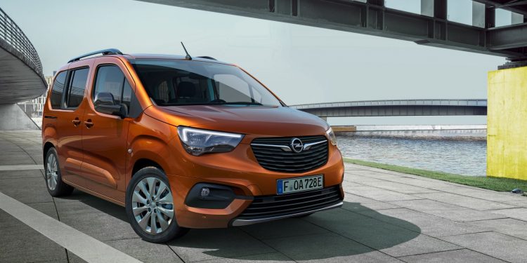Novo Opel Combo-e Life 15