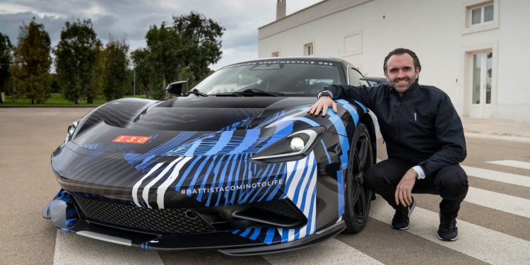 Nick Heidfeld testa o novo Pininfarina Battista! (Vídeo) 15