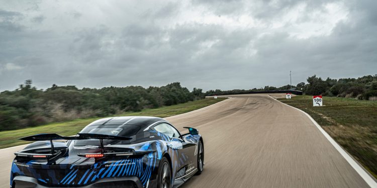 Nick Heidfeld testa o novo Pininfarina Battista! (Vídeo) 28