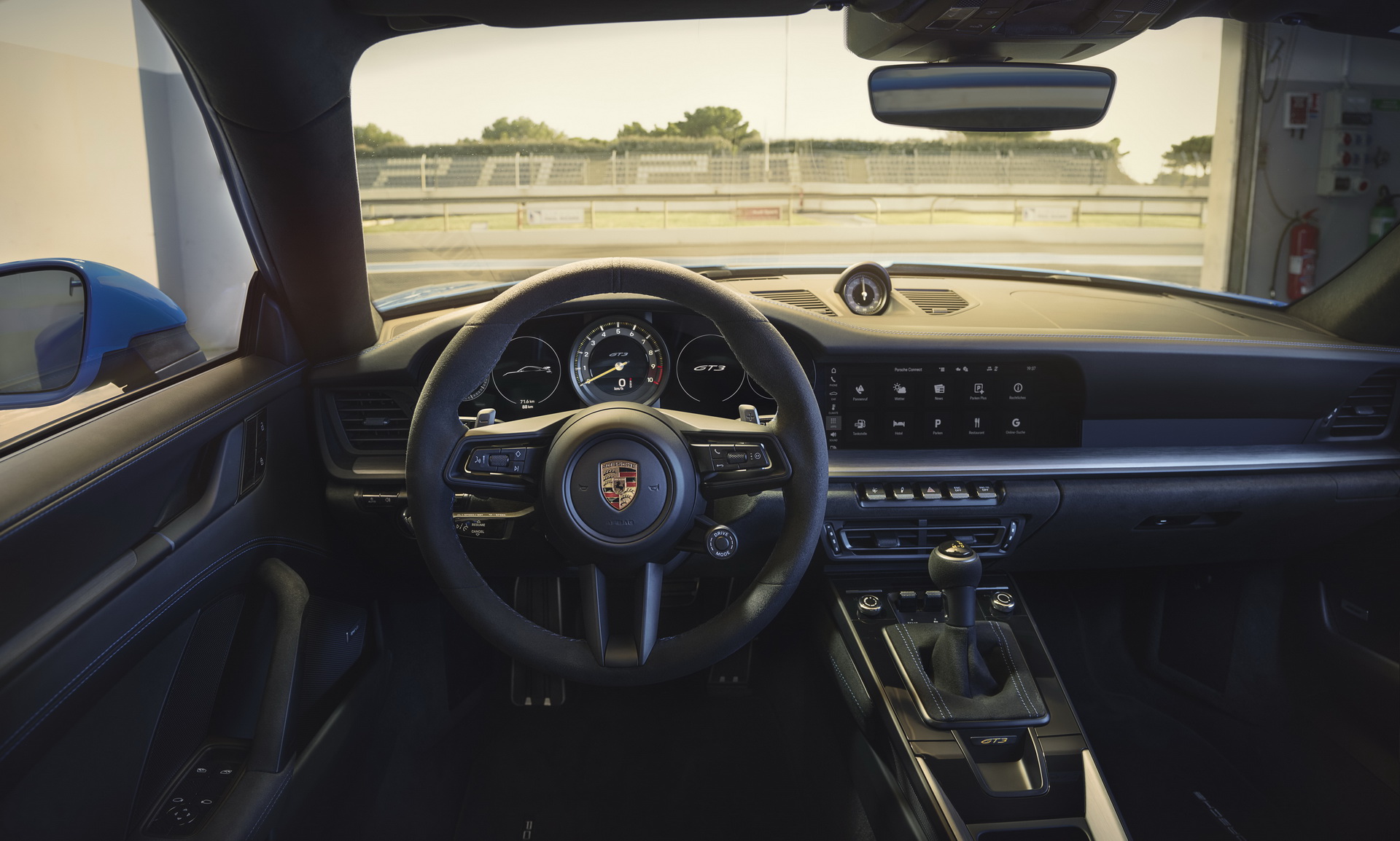 Porsche 911 992 GT3 acaba de ser revelado e já percorre Nurburgring em menos de 7 minutos! 21