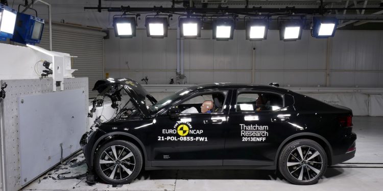 Polestar 2 recebe 5 Estrelas Euro NCAP 14