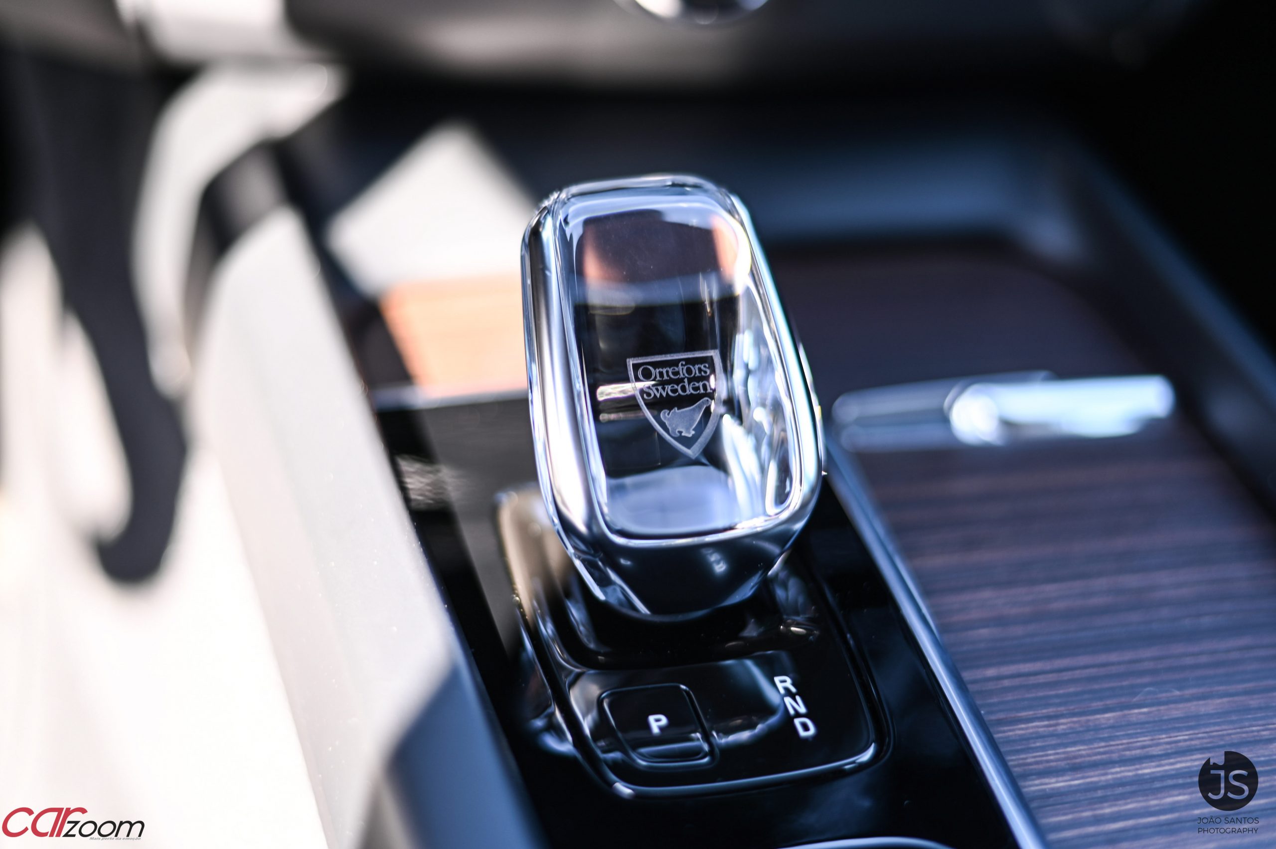 Volvo XC60 T6 Plug-In Hybrid: Melodia da vida! 33