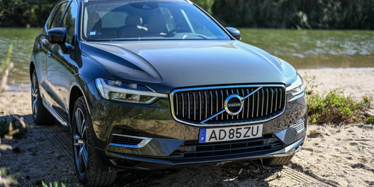 Volvo XC60 T6 Plug-In Hybrid: Melodia da vida! 55