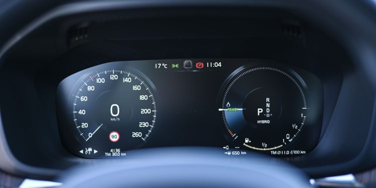 Volvo XC60 T6 Plug-In Hybrid: Melodia da vida! 43