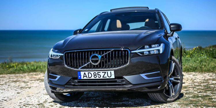 Volvo XC60 T6 Plug-In Hybrid: Melodia da vida! 41