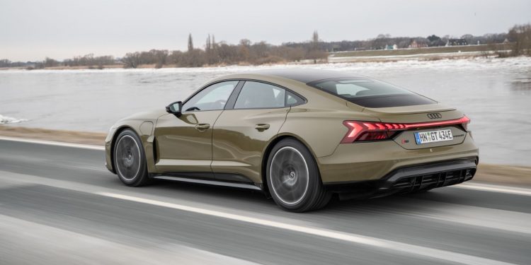 Condução e-mocionante, sem compromissos: o Audi e-tron GT quattro(vídeos) 13