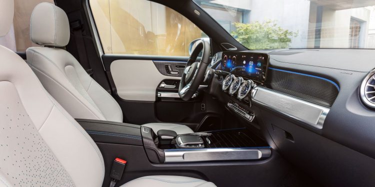 Mercedes-Benz EQB o novo SUV compacto totalmente elétrico com até sete lugares (vídeo) 19