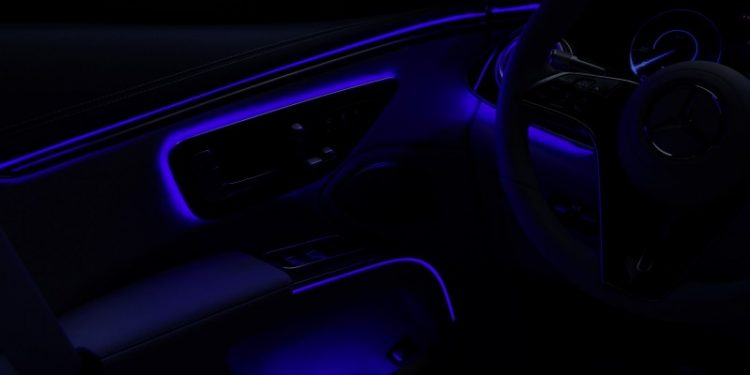 Mercedes-EQ apresenta a primeira limousine de luxo totalmente elétrica EQS (video) 37