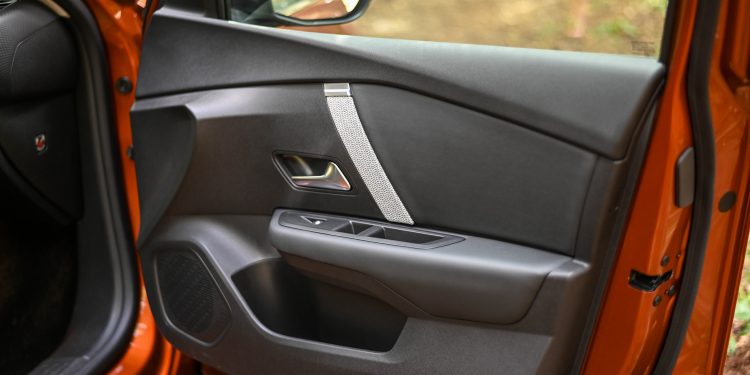 Citroen C4 1.2 Puretech Shine Pack: A vida num mar de rosas! 49