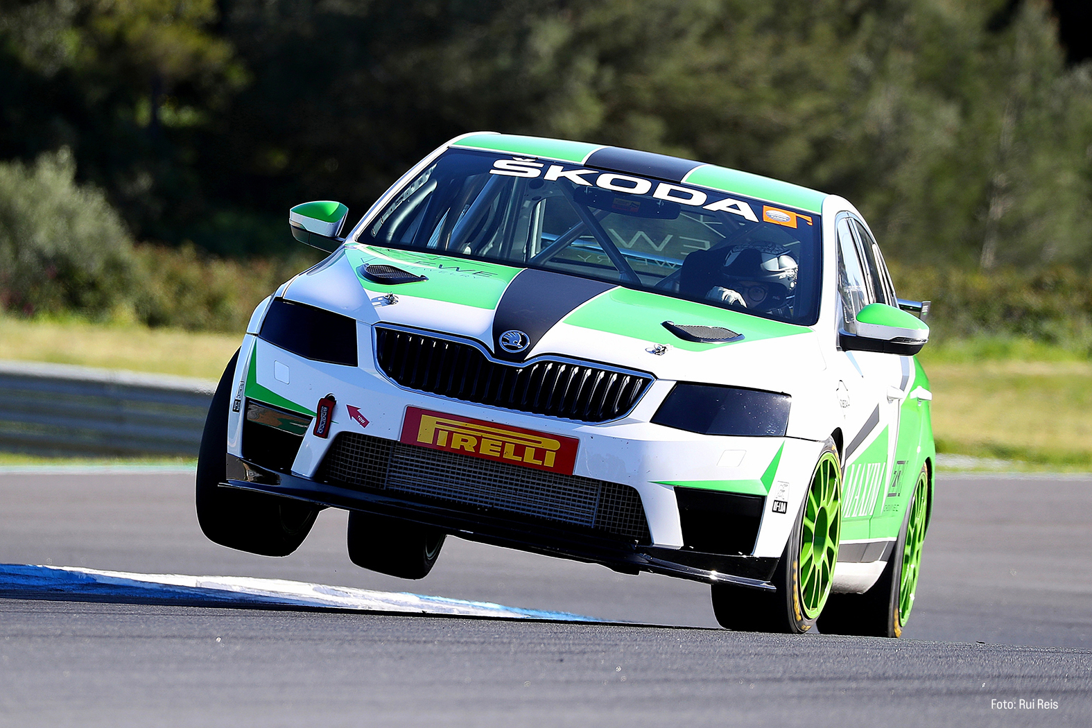 Campeonato de Portugal de Velocidade by Sport TV recebe vários Skoda Octavia 2.0 Turbo DSG 16