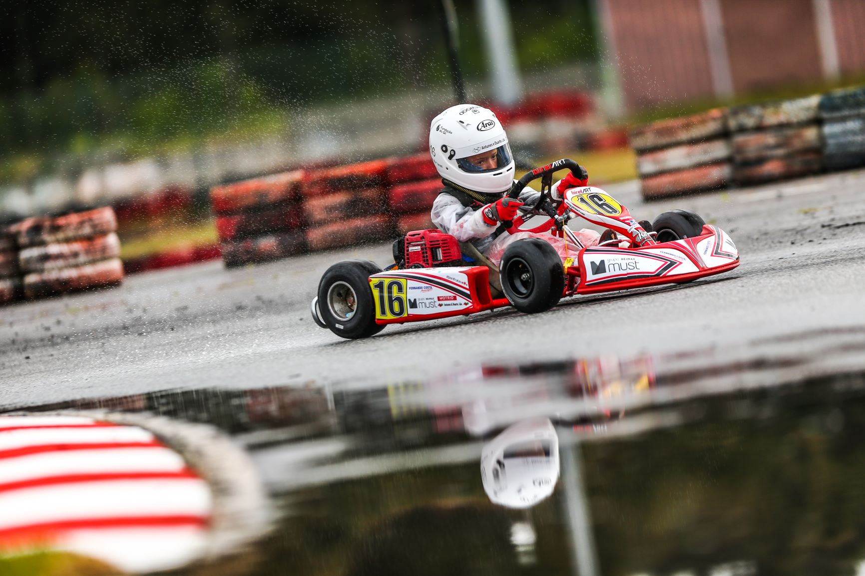 Lourenço Antunes em grande plano na estreia no CPK 13