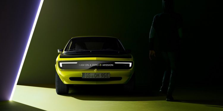 Novo Opel Manta GSe ElektroMOD tem um sorriso radiante (video) 18