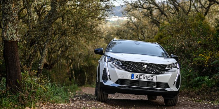 Peugeot 3008 GT Hybrid4: Leão endiabrado! 61 Peugeot 3008 GT Hybrid4: Leão endiabrado! 61