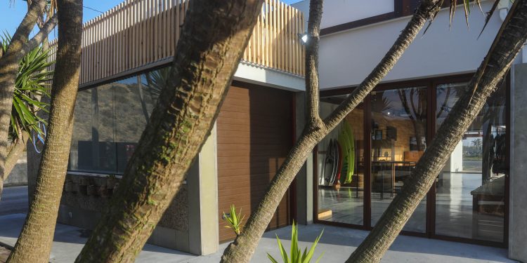 Novo Mercedes-EQ Lounge o edificio com forte ligação ao Oceano 20