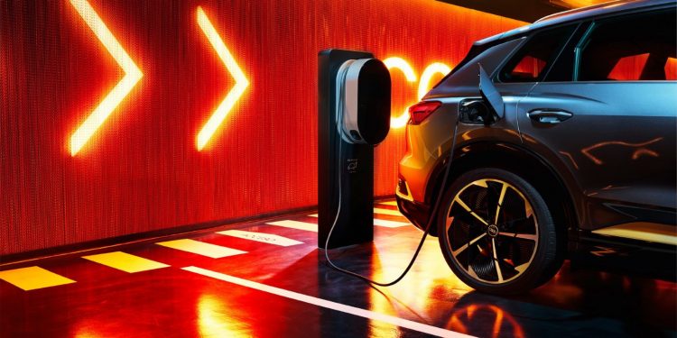 Audi Q4 e-tron e Q4 e-tron Sportback já têm preços em Portugal (vídeos) 15