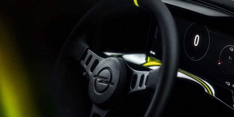 O primeiro ElektroMOD da Opel: o Manta está de volta! (vídeo) 28