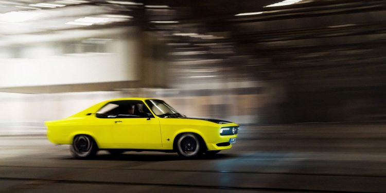 O primeiro ElektroMOD da Opel: o Manta está de volta! (vídeo) 31