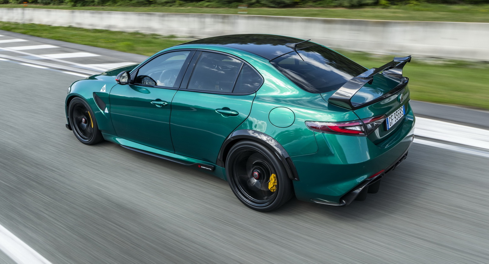 Giulia GTA: uma lenda sai à rua 34