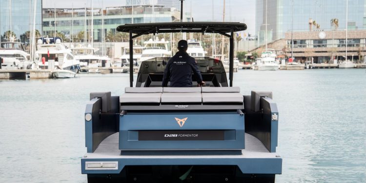 CUPRA leva o seu ADN de alto desempenho para o mar com o De Antonio Yachts D28 Formentor (vídeo) 17