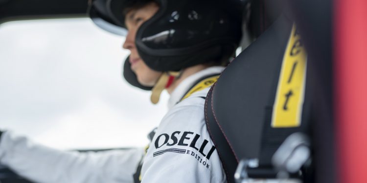 DBA MINI Oselli Edition: Exclusividade para quem gosta de guiar! (vídeo) 22