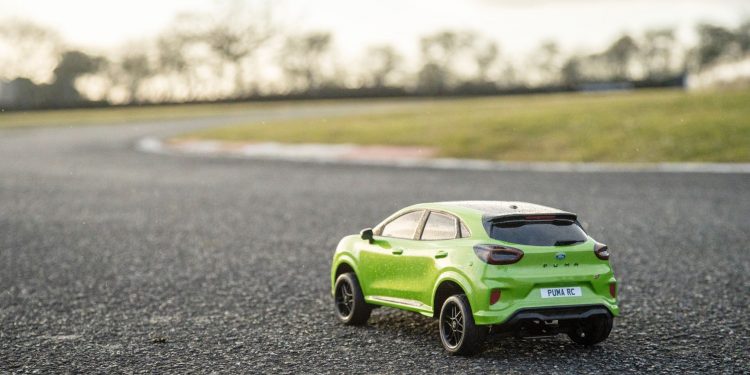 Ford Puma ST Posto À Prova Em Corrida “David Vs Golias” Com Modelo Telecomandado (vídeo) 18