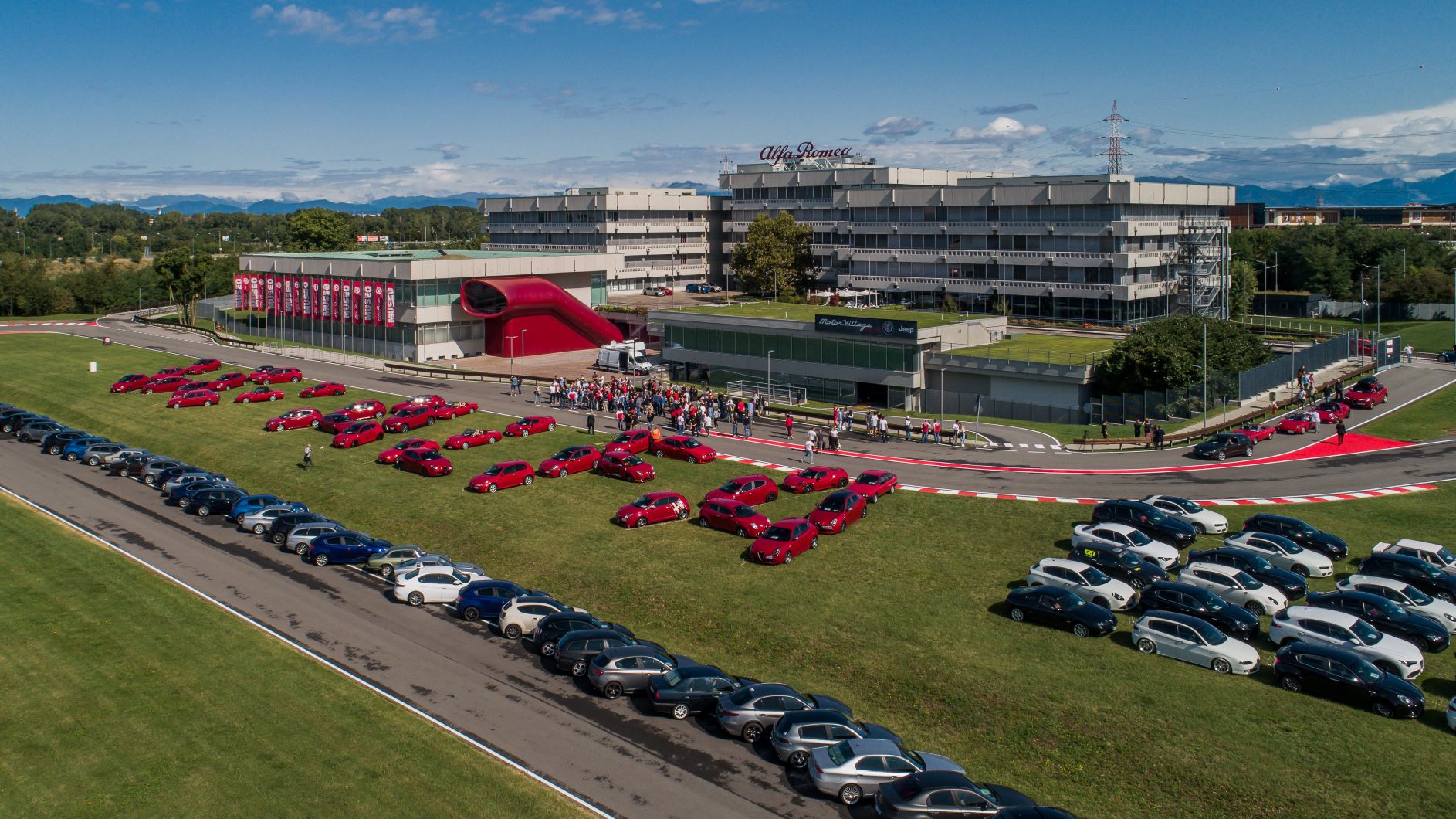 Alfa Romeo celebra 111.º aniversário ao lado dos fãs 22
