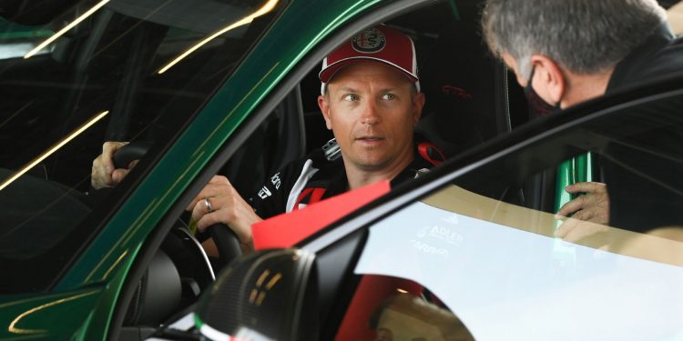 Kimi Räikkönen certifica o “Giulia GTA” (video) 17
