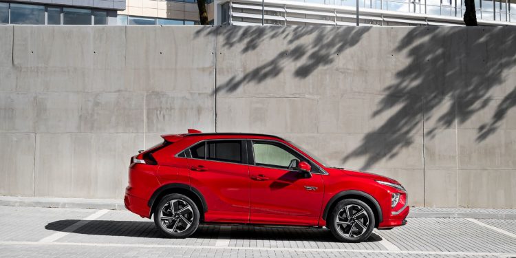 Novo Mitsubishi Eclipse Cross PHEV já disponível em Portugal 54 Novo Mitsubishi Eclipse Cross PHEV já disponível em Portugal 54