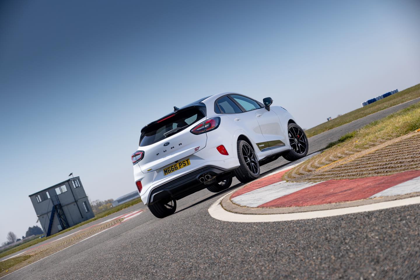 Mountune leva os Ford Fiesta e Puma ST aos 256cv! 18