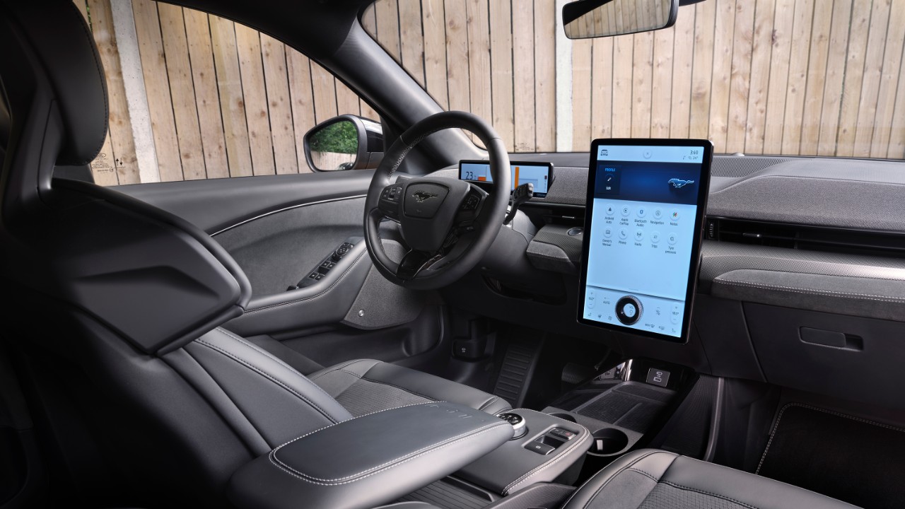 Arrancam encomendas Online Do Ford Mustang Mach-E GT 13