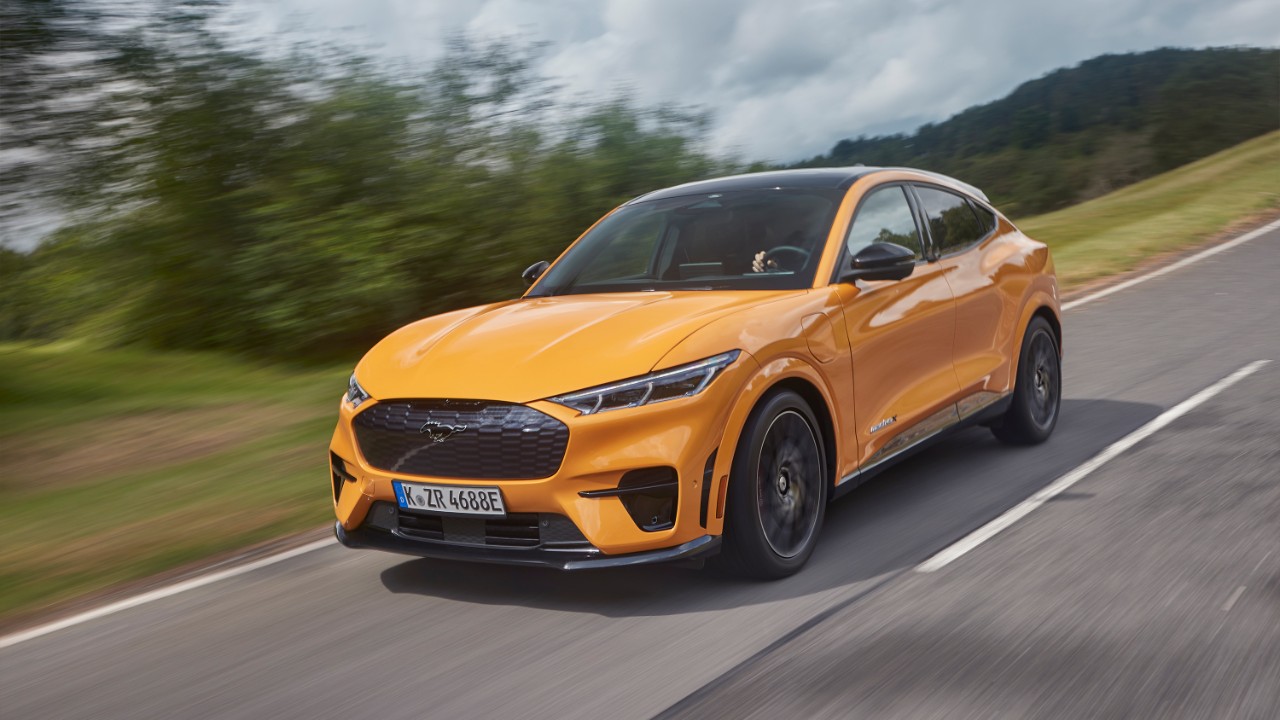 Arrancam encomendas Online Do Ford Mustang Mach-E GT 17