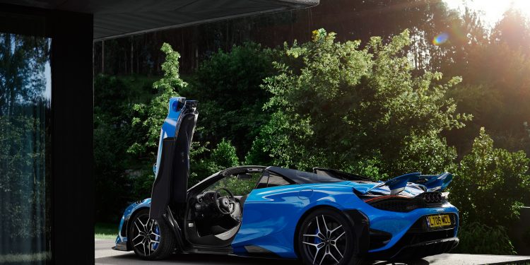 Mclaren revela o novo Mclaren 765LT Spider! 35