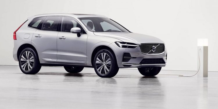 Sabia que a Volvo Cars é líder na Suécia há 65 anos consecutivos? 24