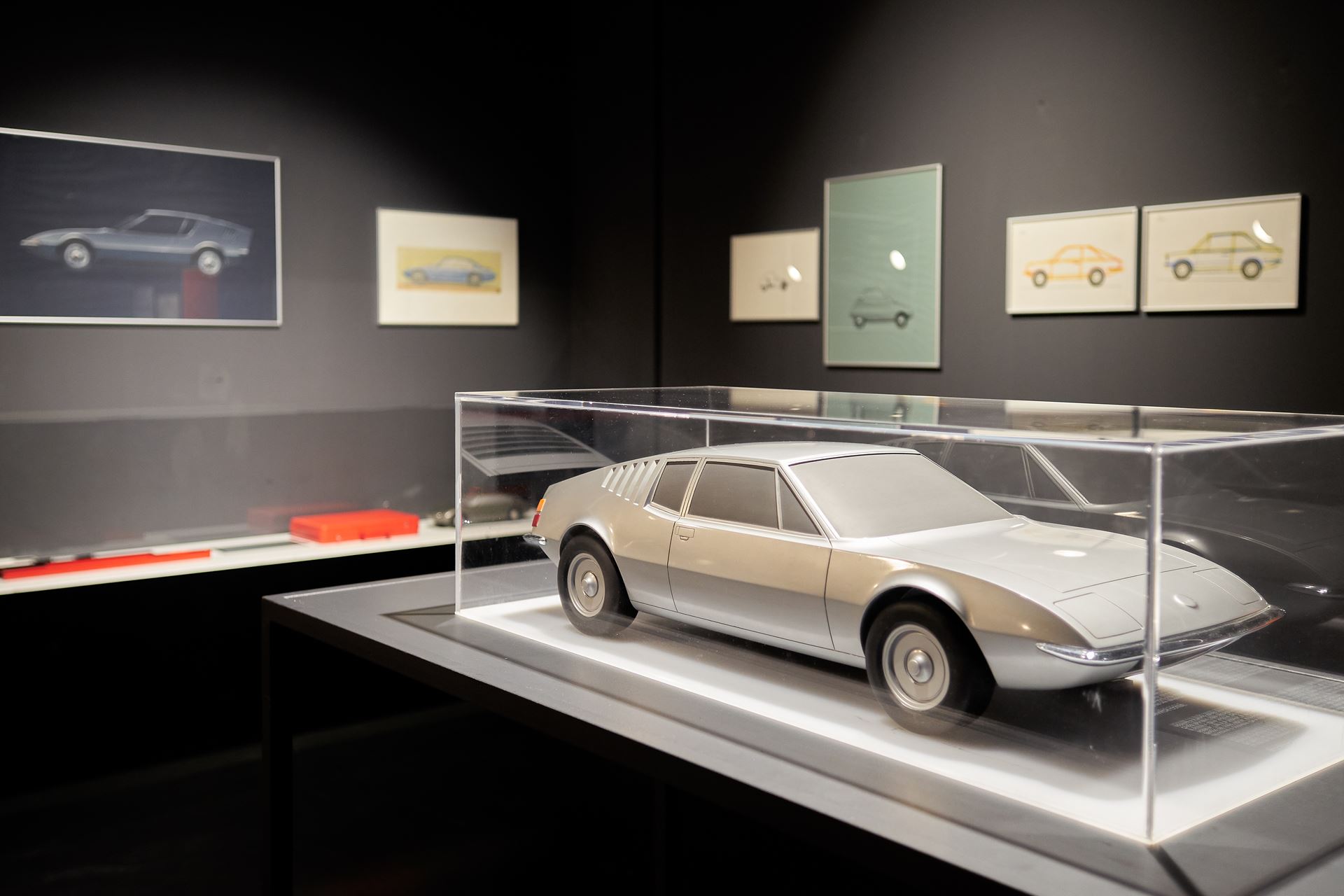 Protótipo de Manzù para o Fiat City Taxi em destaque na exposição "Che macchina!” (“Que carro!”) 18