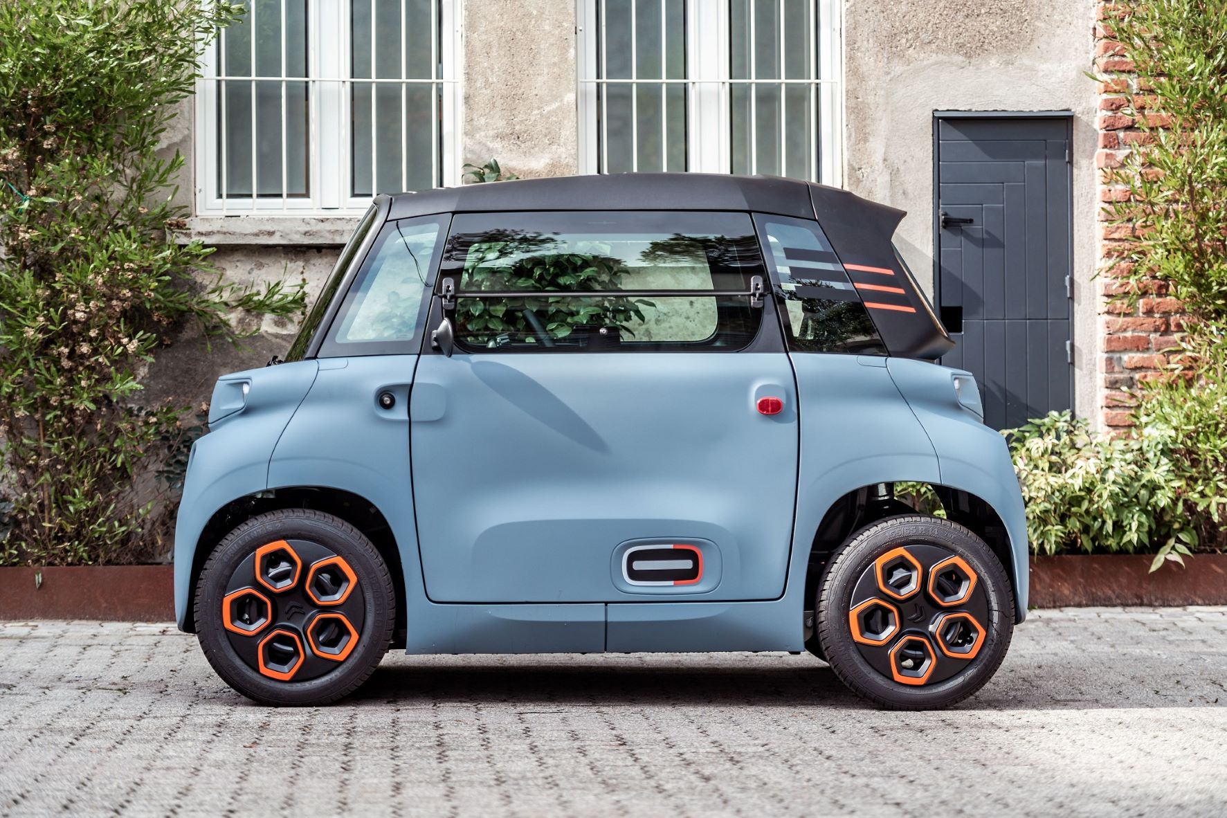 Estivemos ao volante do novo Citroën AMI 21