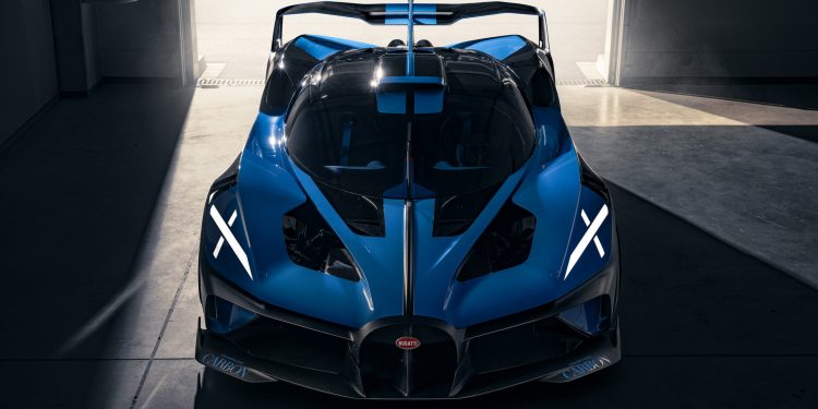 Bugatti Bolide pode chegar às linhas de produção como um Hiper Carro exclusivo de circuitos! (vídeo) 30 Bugatti Bolide pode chegar às linhas de produção como um Hiper Carro exclusivo de circuitos! (vídeo) 30