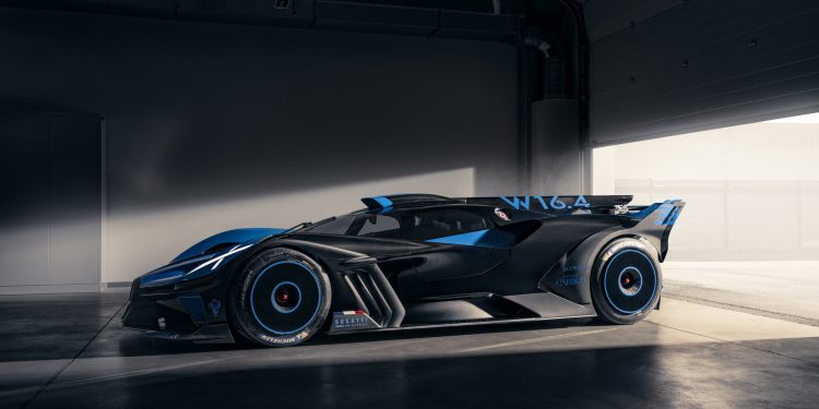 Bugatti Bolide pode chegar às linhas de produção como um Hiper Carro exclusivo de circuitos! (vídeo) 25 Bugatti Bolide pode chegar às linhas de produção como um Hiper Carro exclusivo de circuitos! (vídeo) 25