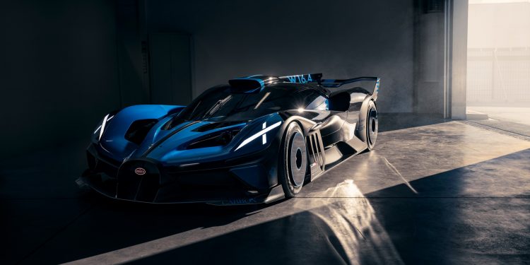 Bugatti Bolide pode chegar às linhas de produção como um Hiper Carro exclusivo de circuitos! (vídeo) 23 Bugatti Bolide pode chegar às linhas de produção como um Hiper Carro exclusivo de circuitos! (vídeo) 23