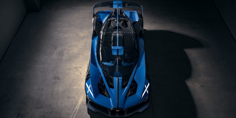 Bugatti Bolide pode chegar às linhas de produção como um Hiper Carro exclusivo de circuitos! (vídeo) 34 Bugatti Bolide pode chegar às linhas de produção como um Hiper Carro exclusivo de circuitos! (vídeo) 34