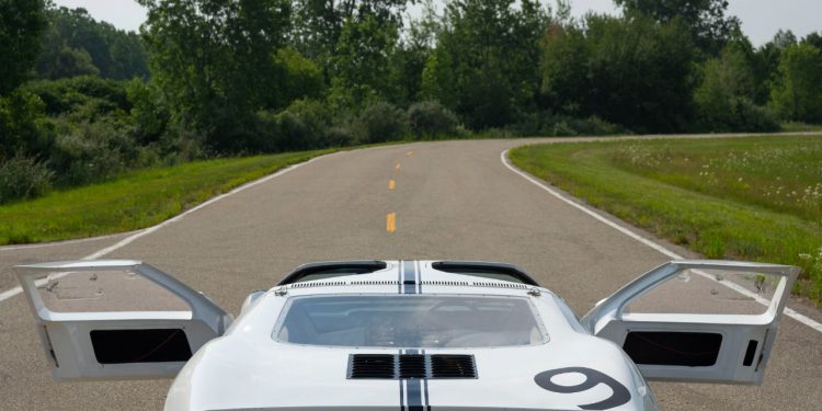 FORD GT ´64 Heritage Edition: A homenagem! 51