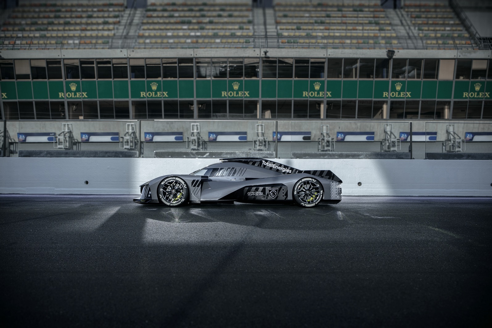 Do PEUGEOT 905 de 1991 ao PEUGEOT 9X8 de 2021: 30 anos de inovações e performances excecionais 19