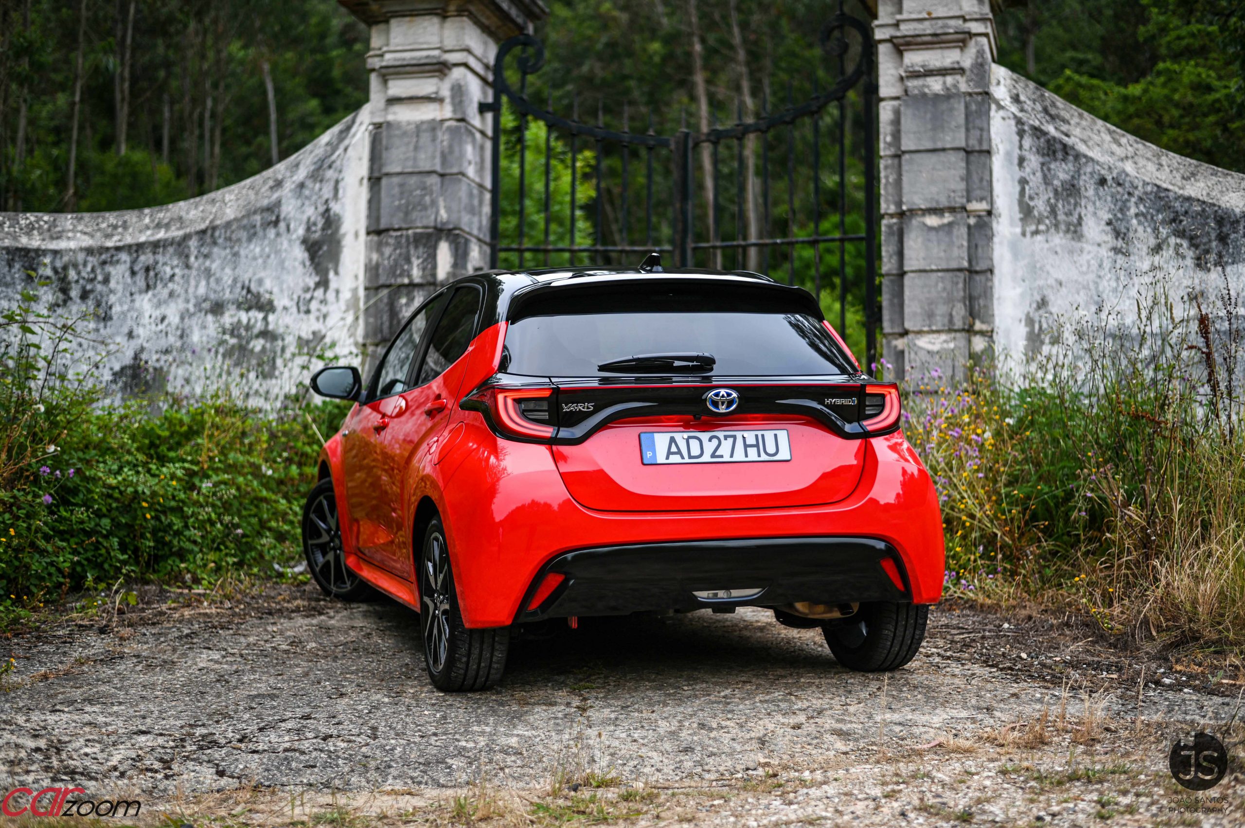 TOYOTA YARIS PREMIER EDITION 1.5 Hybrid: Um híbrido com alma! 22