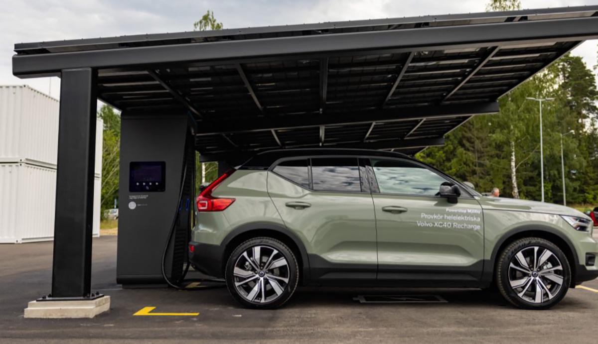 Volvo Cars desenvolve estação de carregamento elétrico rápido 13