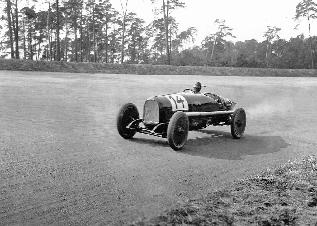 Há 100 anos: Opel vence corrida inaugural de Avus 14