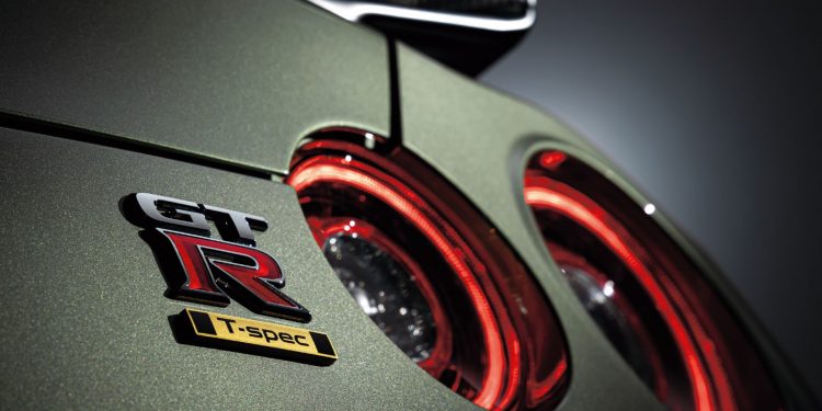 Novas versões do Nissan GT-R reveladas no Japão!(vídeo) 49