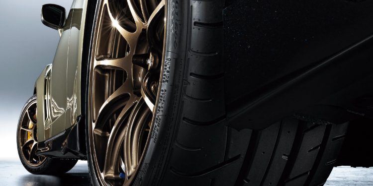 Novas versões do Nissan GT-R reveladas no Japão!(vídeo) 28