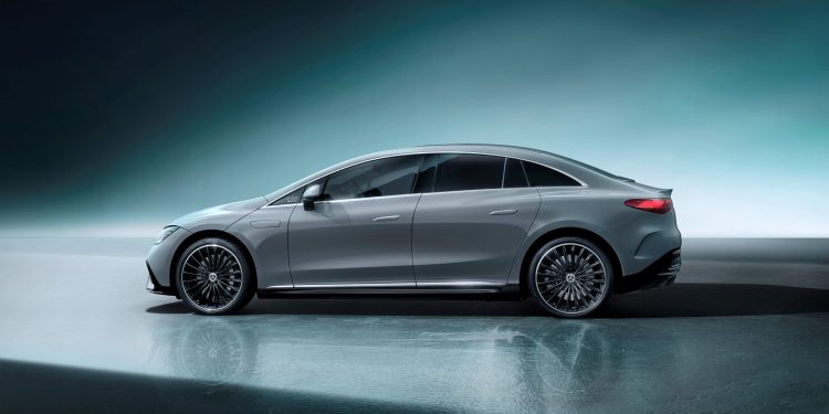 Lançamento mundial do novo EQE (vídeo) 24